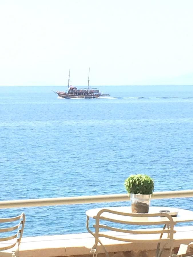 Les Sirenes Kardamili Hotel Exterior photo